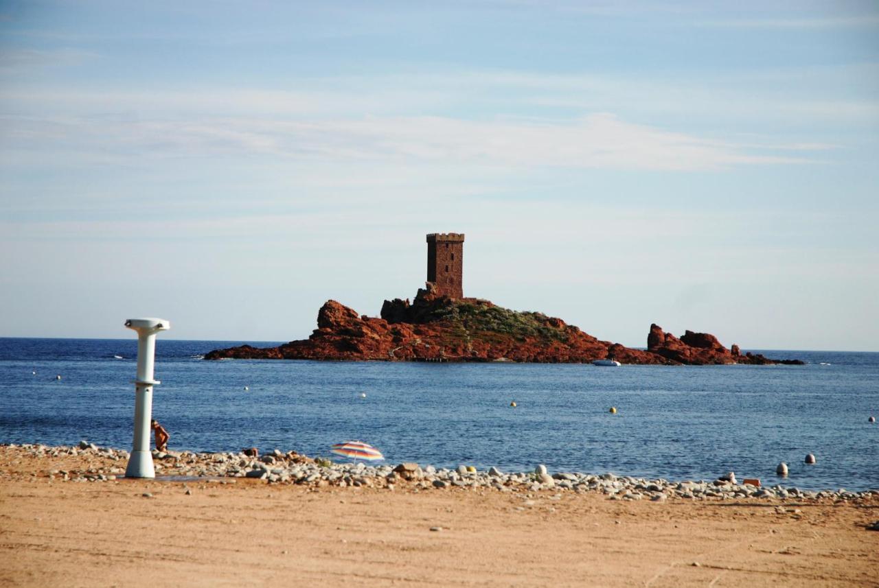 Agay Cap Esterel Village Allee Fleurs - F2 Clim Vue Golf Et Mer - Grande Terrasse Plein Sud Saint-Raphaël Kültér fotó