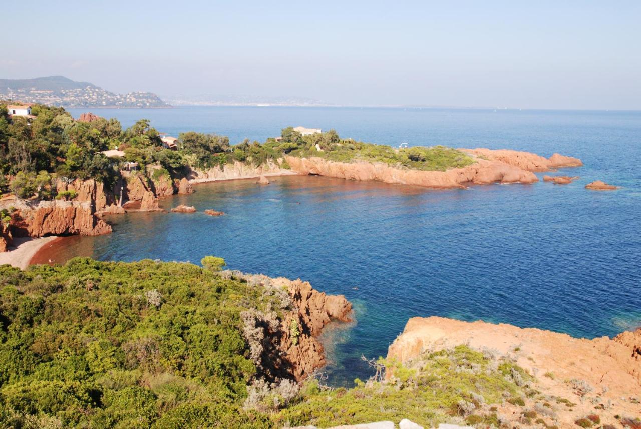 Agay Cap Esterel Village Allee Fleurs - F2 Clim Vue Golf Et Mer - Grande Terrasse Plein Sud Saint-Raphaël Kültér fotó