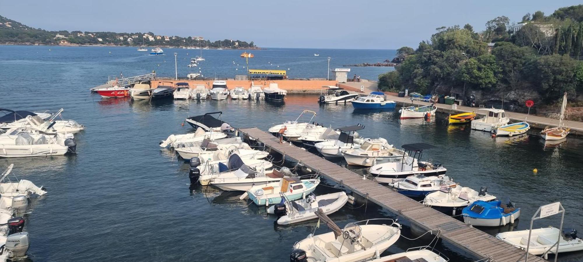 Agay Cap Esterel Village Allee Fleurs - F2 Clim Vue Golf Et Mer - Grande Terrasse Plein Sud Saint-Raphaël Kültér fotó