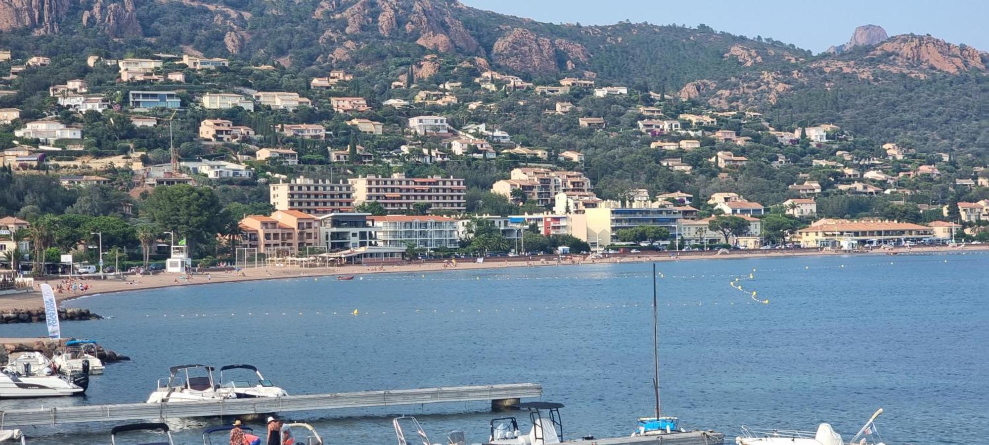 Agay Cap Esterel Village Allee Fleurs - F2 Clim Vue Golf Et Mer - Grande Terrasse Plein Sud Saint-Raphaël Kültér fotó