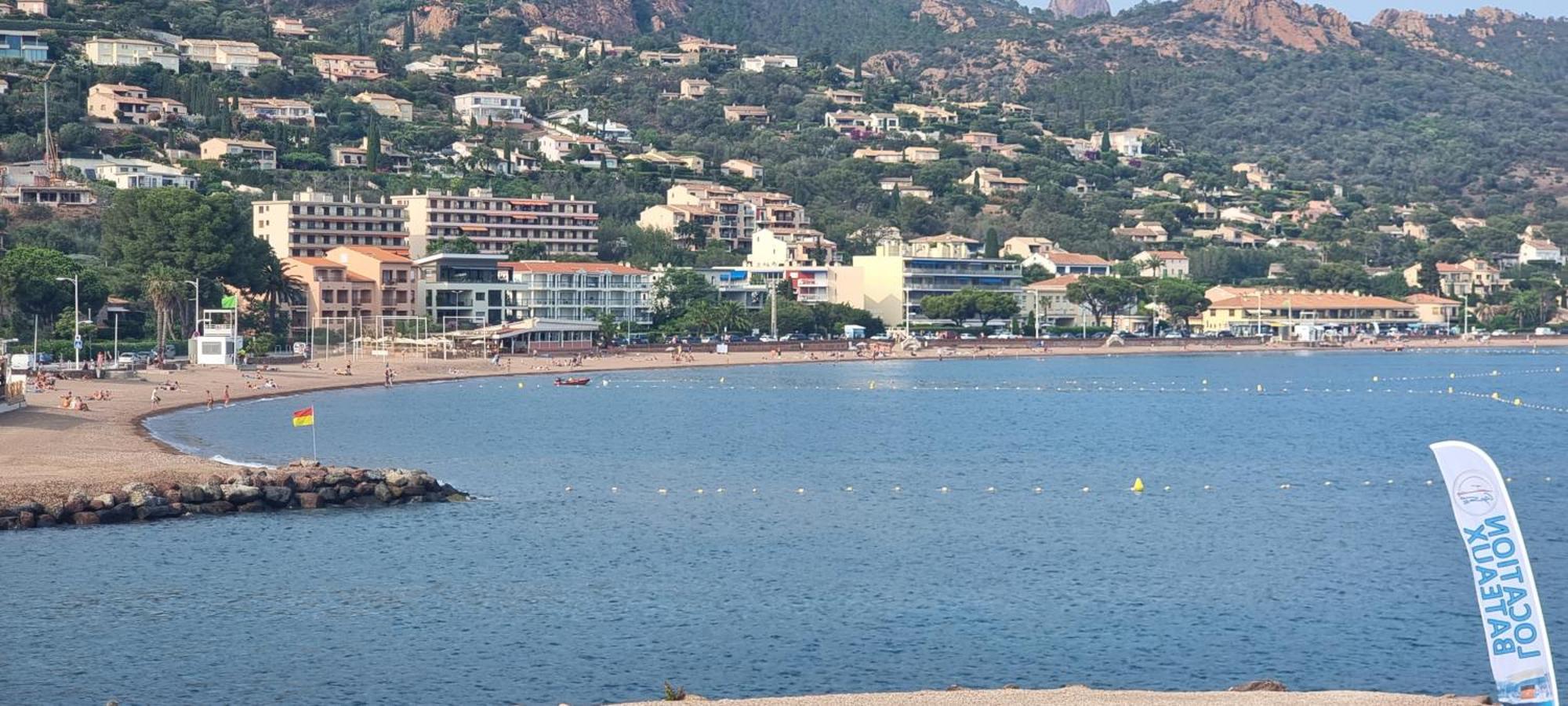 Agay Cap Esterel Village Allee Fleurs - F2 Clim Vue Golf Et Mer - Grande Terrasse Plein Sud Saint-Raphaël Kültér fotó