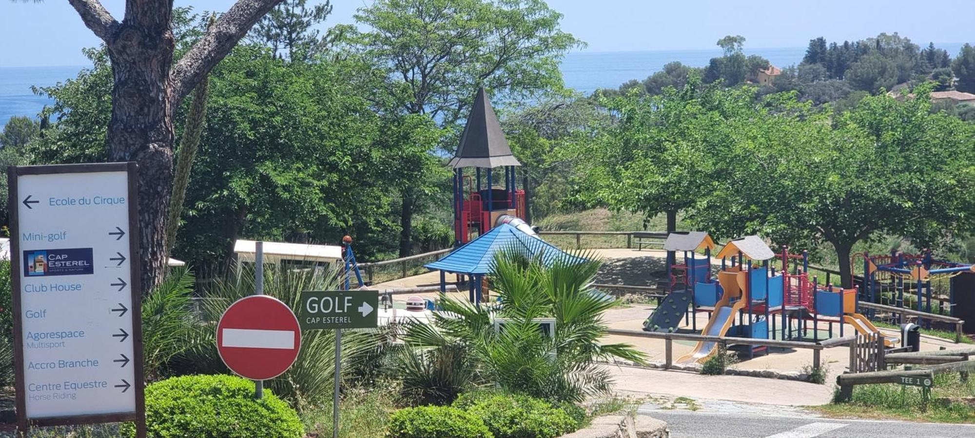 Agay Cap Esterel Village Allee Fleurs - F2 Clim Vue Golf Et Mer - Grande Terrasse Plein Sud Saint-Raphaël Kültér fotó
