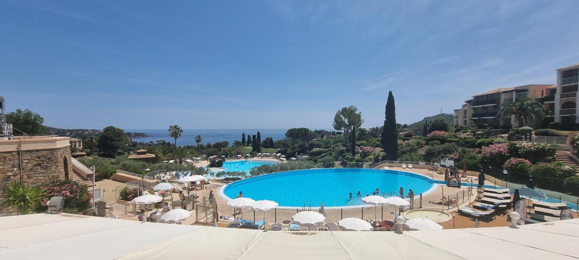 Agay Cap Esterel Village Allee Fleurs - F2 Clim Vue Golf Et Mer - Grande Terrasse Plein Sud Saint-Raphaël Kültér fotó