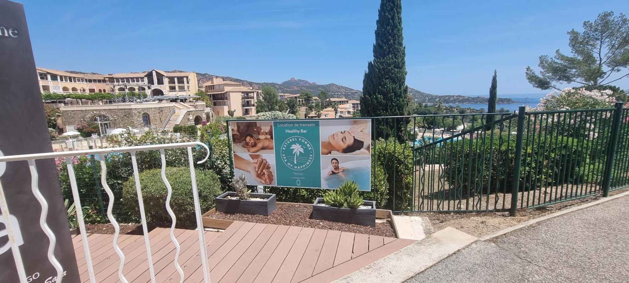 Agay Cap Esterel Village Allee Fleurs - F2 Clim Vue Golf Et Mer - Grande Terrasse Plein Sud Saint-Raphaël Kültér fotó