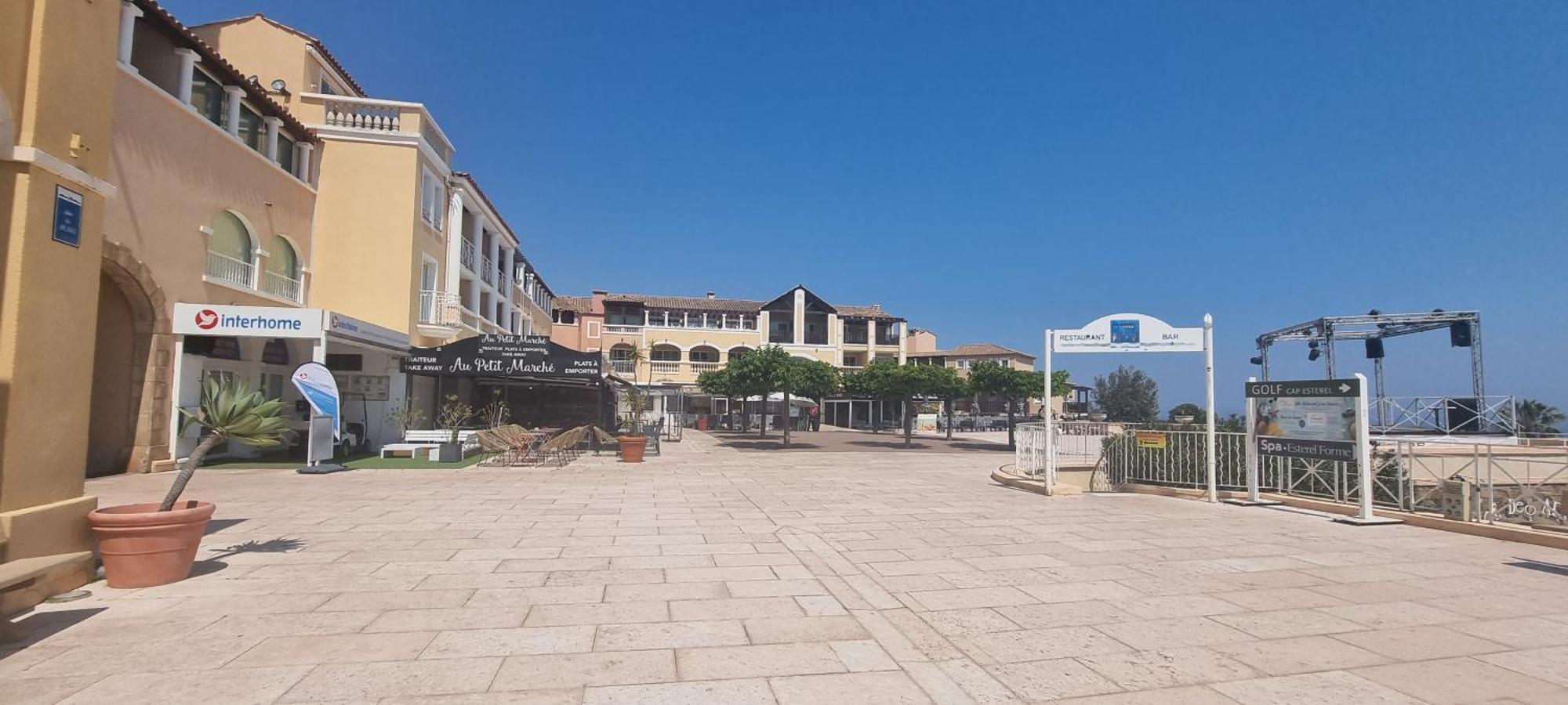 Agay Cap Esterel Village Allee Fleurs - F2 Clim Vue Golf Et Mer - Grande Terrasse Plein Sud Saint-Raphaël Kültér fotó
