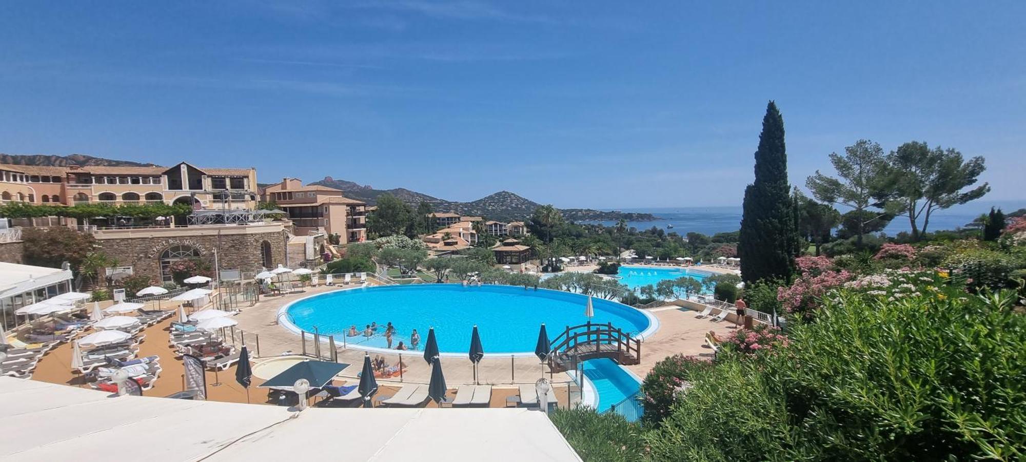 Agay Cap Esterel Village Allee Fleurs - F2 Clim Vue Golf Et Mer - Grande Terrasse Plein Sud Saint-Raphaël Kültér fotó
